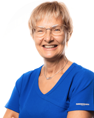 Dr Sergine Sidhoum Maumias chirurgien dentiste cabinet Arcades Champigneulles